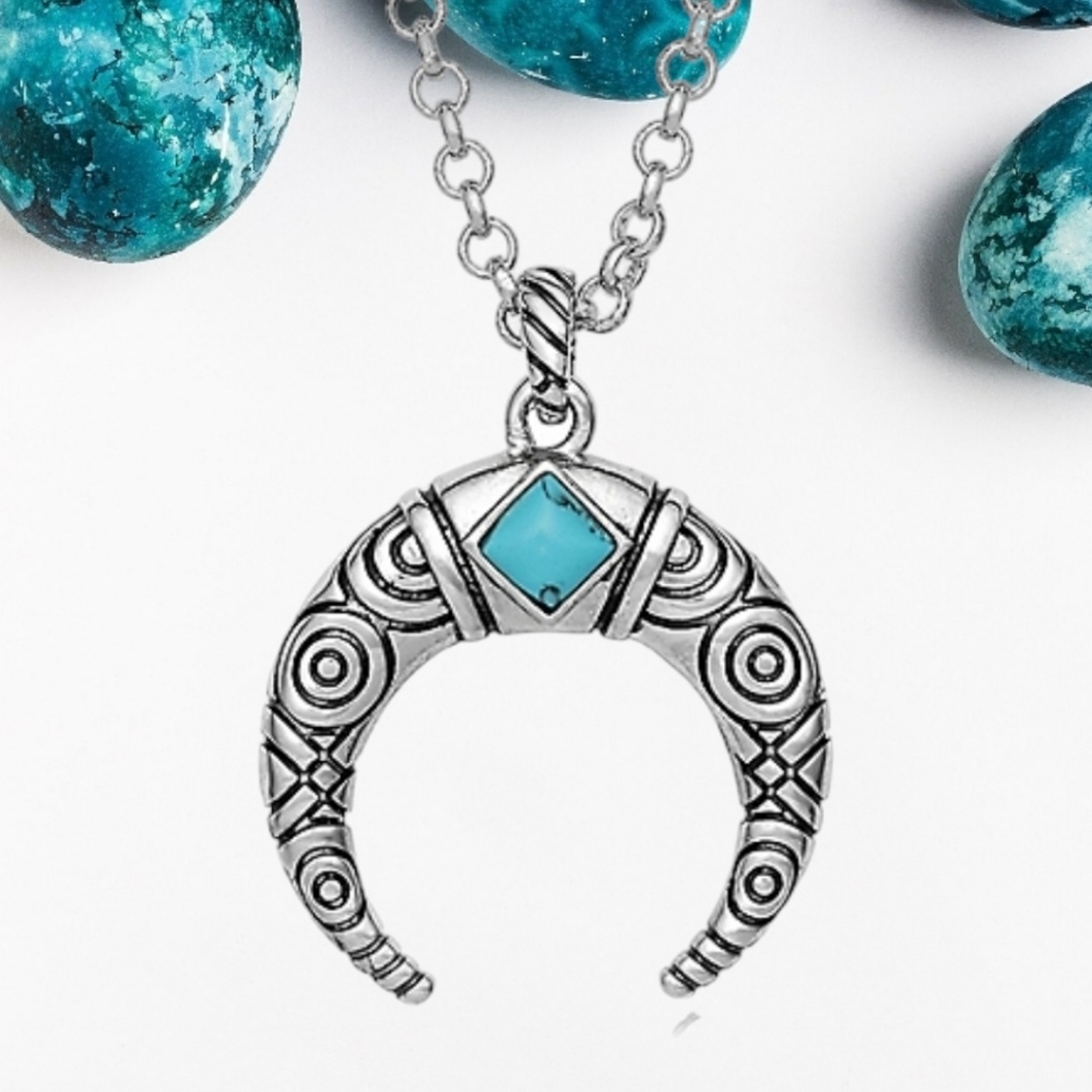Montana Silversmiths Women’s Eye In The Sky Crescent Necklace NEW!
